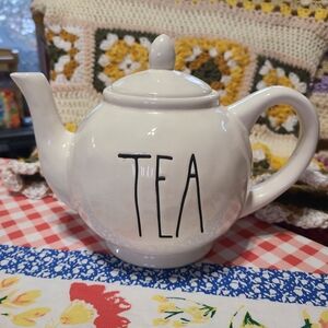Rae Dunn Tea White Ceramic Teapot Minimal Design Trendy NWOT